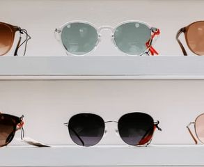 style-yourself-out-with-sunglasses-from-1001-optical